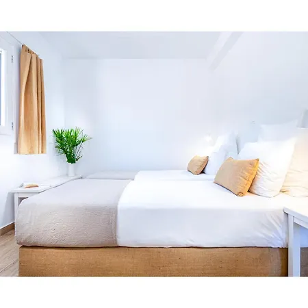 Almyrida Sands Room photo